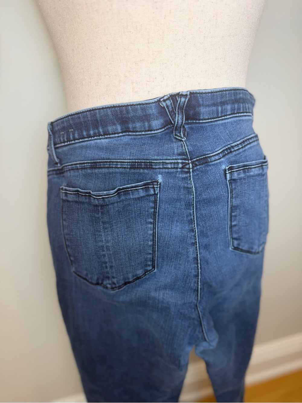 Wit & Wisdom Medium Blue Straight Leg Jeans - Picture 6 of 6